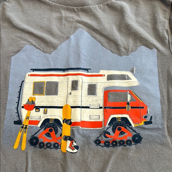 GAP Boys Short Sleeve T-Shirt, Gray with Outdoor Camper, Camping, Size M (8) - Picture 4 of 17